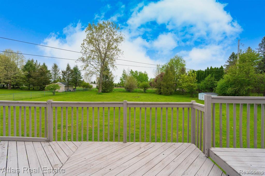 7371 BURPEE Road, Grand Blanc, MI 48439 — Photo 12