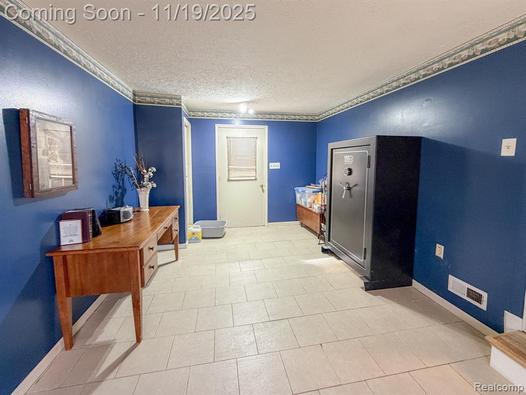 7017 E Coldwater Road, Davison, MI 48423 — Photo 19