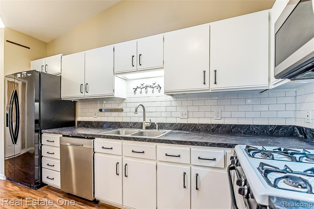 61960 Arlington, 3, South Lyon, MI 48178 — Photo 10