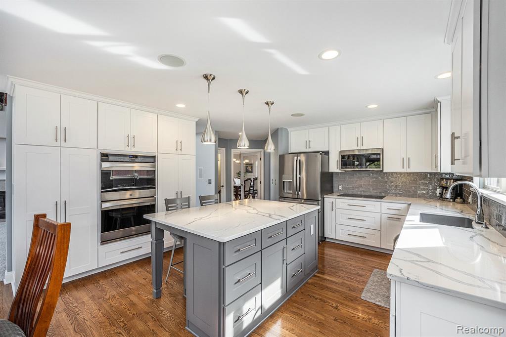 6634 SAINT ANDREWS Drive, Shelby Twp, MI 48316 — Photo 13