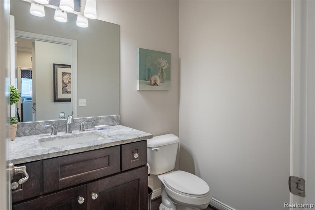 55712 Glenbrooke Drive, Shelby Twp, MI 48316 — Photo 24