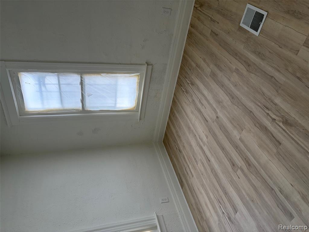 242 E Euclid Street, Detroit, MI 48202 — Photo 7