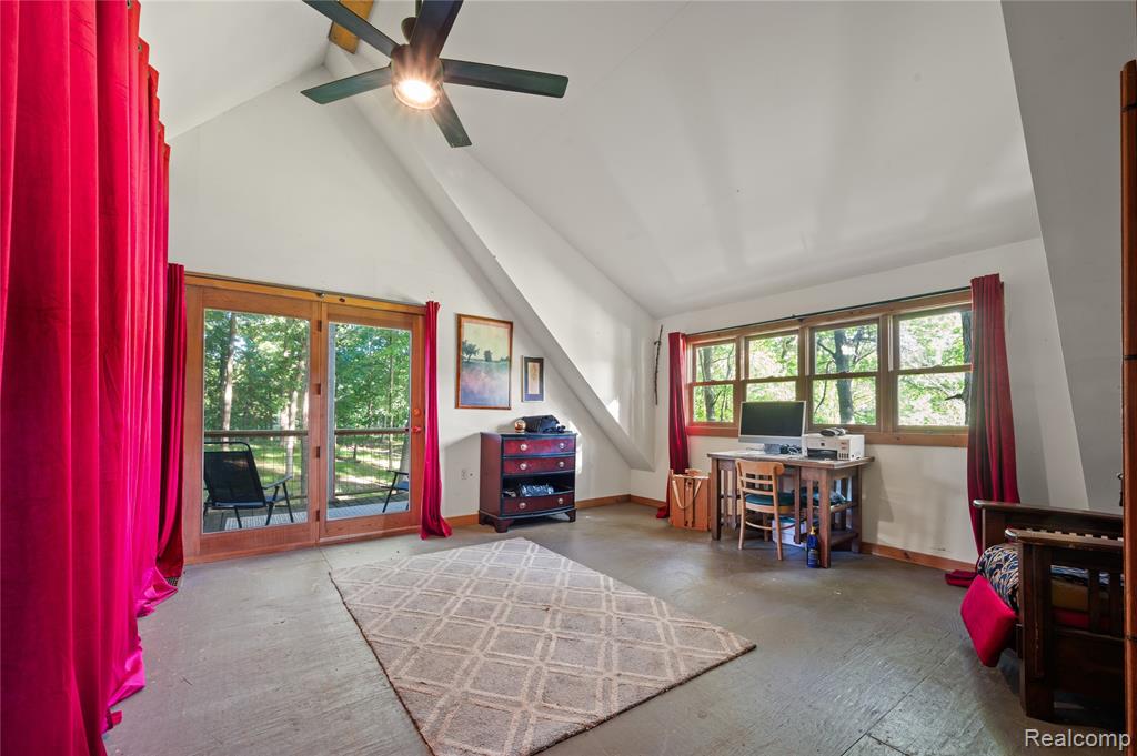 1653 INDIAN GARDEN Lane, Milford, MI 48380 — Photo 49