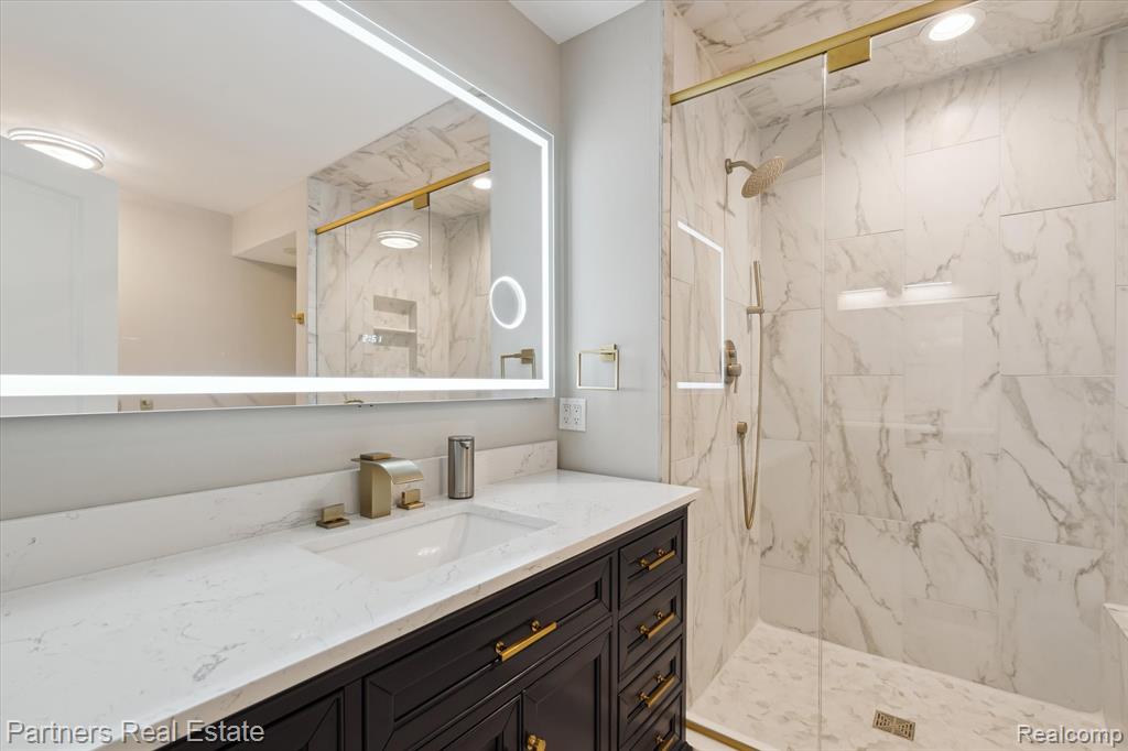 4614 Golf View Drive, 79, Brighton, MI 48116 — Photo 25