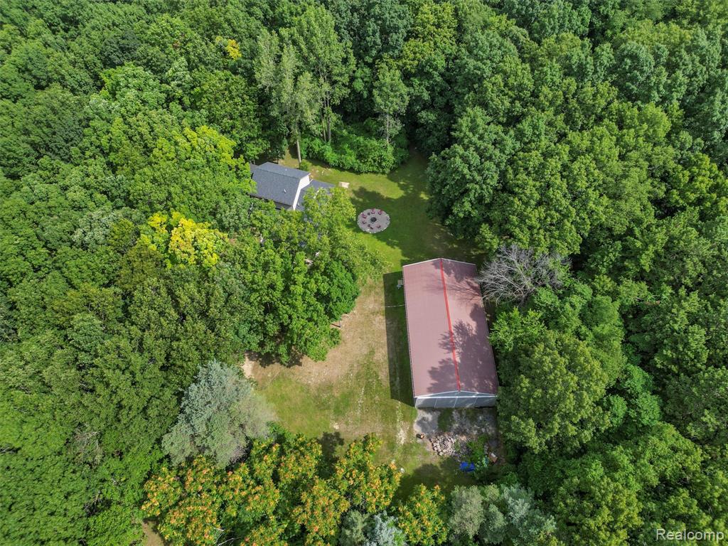 9480 Hartland Road, Fenton, MI 48430 — Photo 67