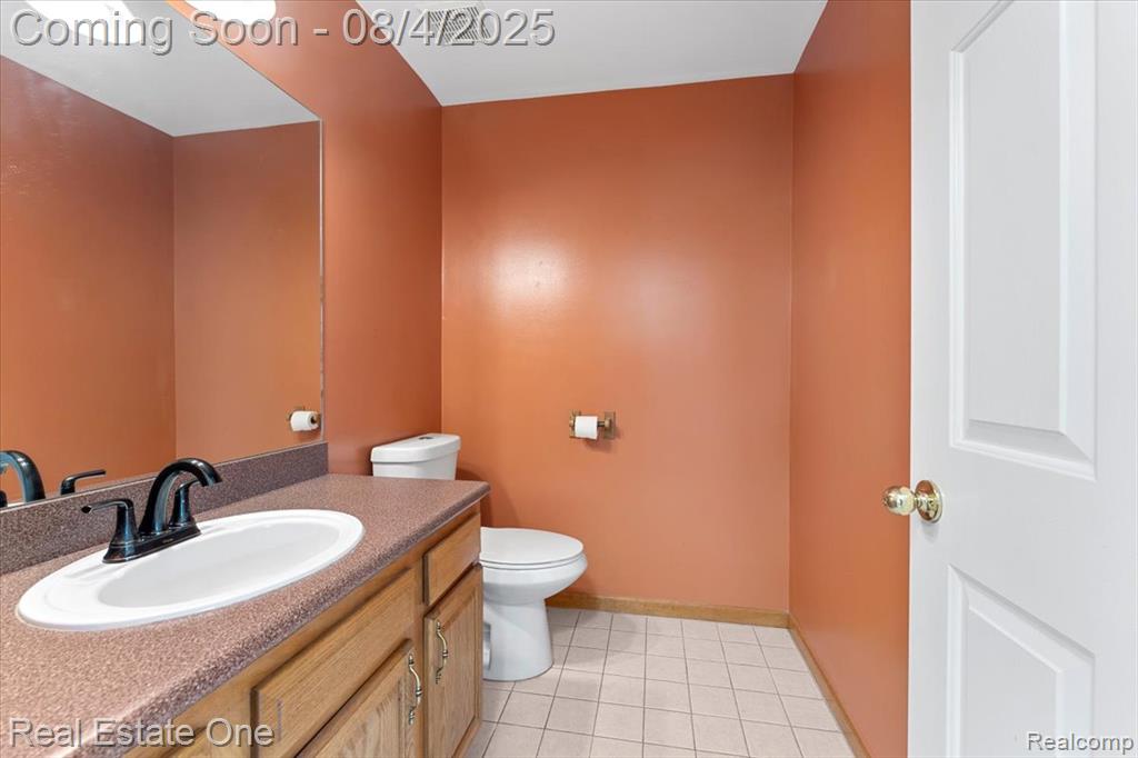 8915 Continental Drive, Taylor, MI 48180 — Photo 11