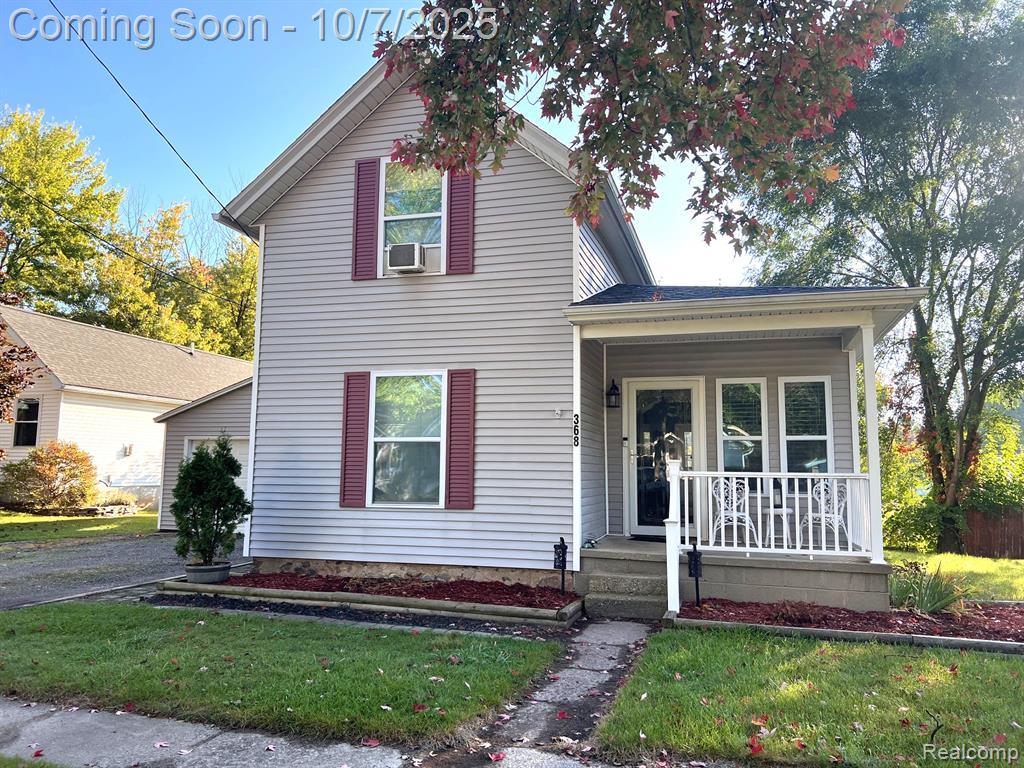 368 Green Street, Perry, MI 48872 — front exterior