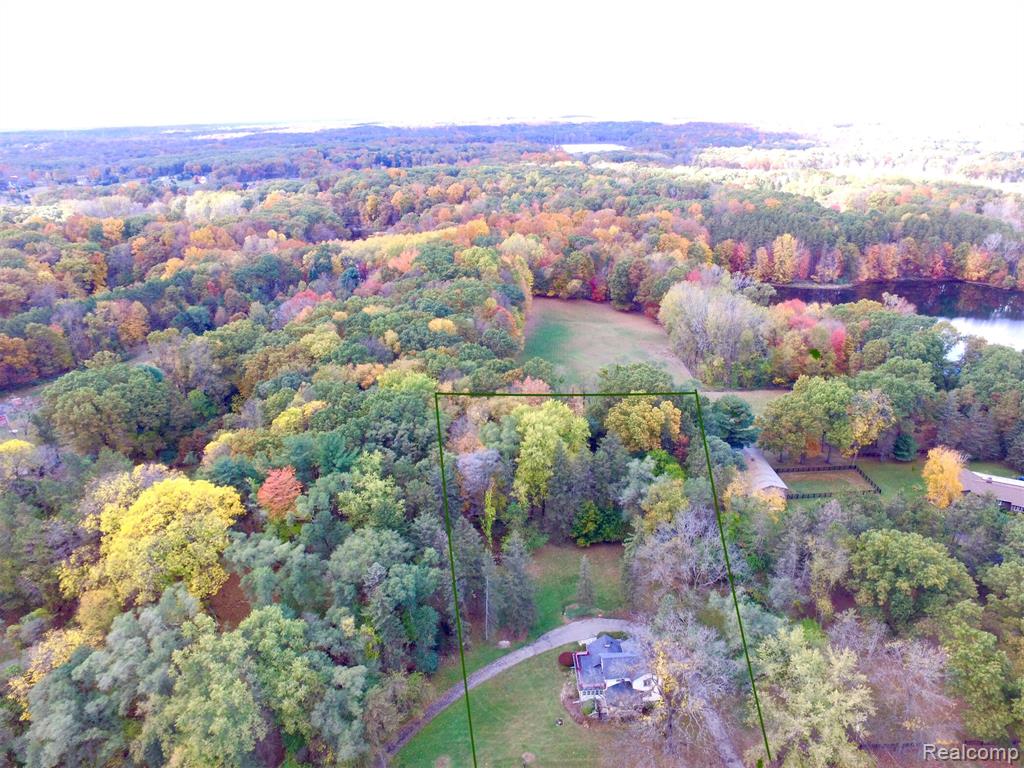 7150 Pinckney Road, Pinckney, MI 48169 — Photo 4