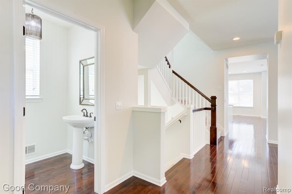 820 Baldwin Avenue, Royal Oak, MI 48067 — Photo 13