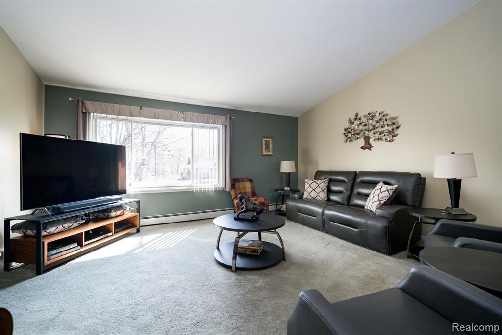 2941 Silverhill Drive, Waterford, MI 48329 — Photo 12