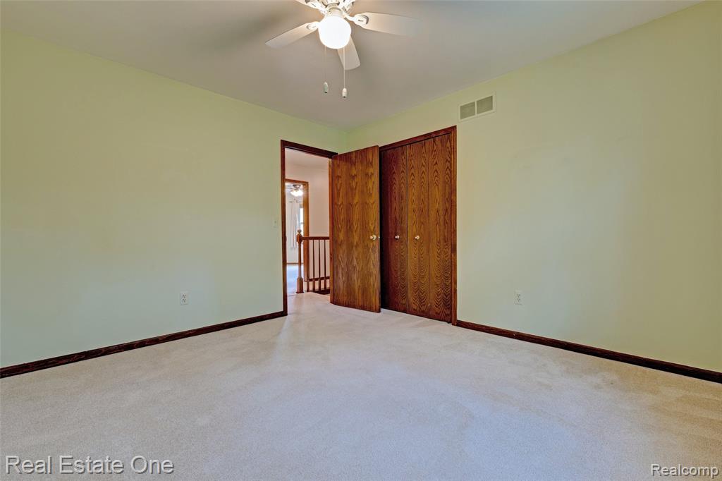 5370 Greenview Drive, Clarkston, MI 48348 — Photo 25