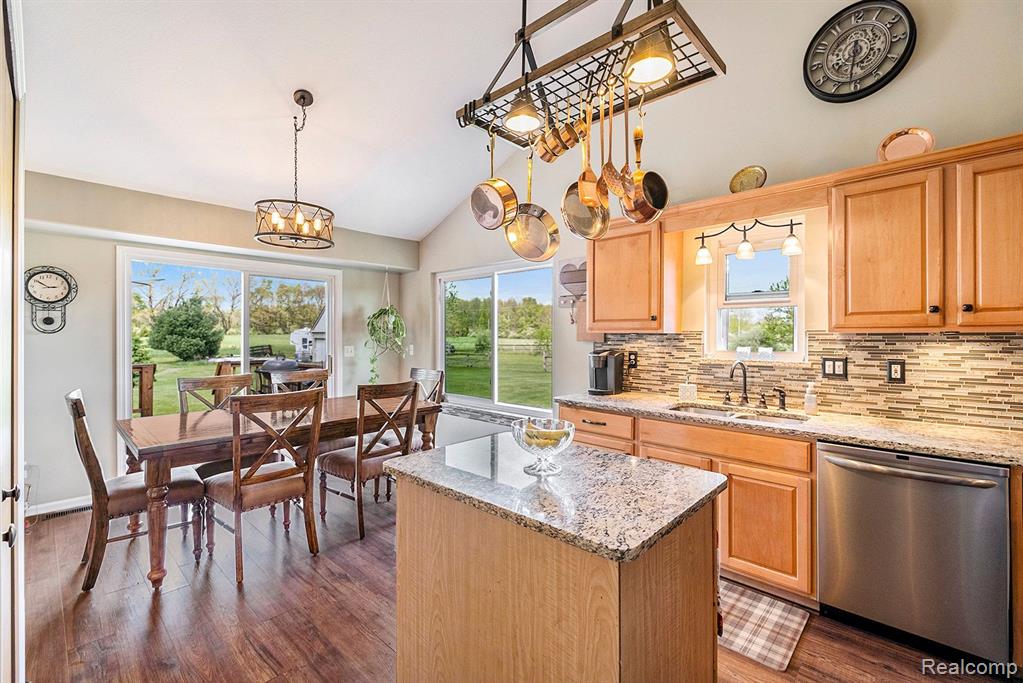 5100 GROVELAND Road, Ortonville, MI 48462 — Photo 11