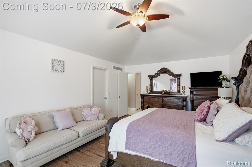 6786 Jasmine Drive, Troy, MI 48098 — Photo 17