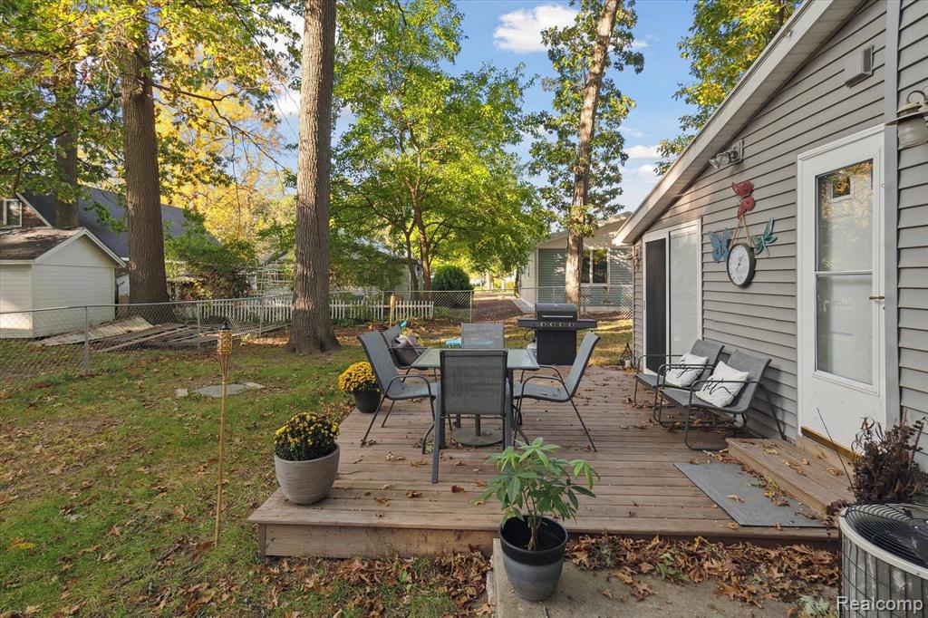 2157 GLENWOOD, Brooklyn, MI 49230 — Photo 21