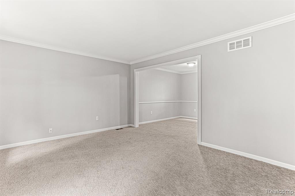 43300 OAKBROOK Court, Canton, MI 48187 — Photo 5