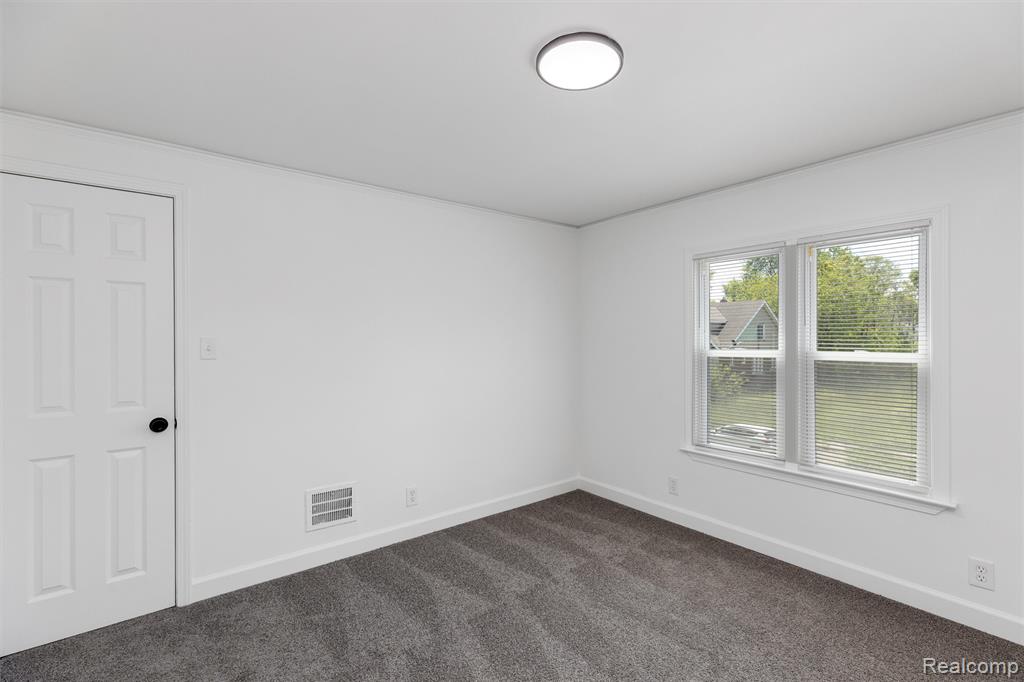 7505 E Robinwood Street, Detroit, MI 48234 — Photo 13
