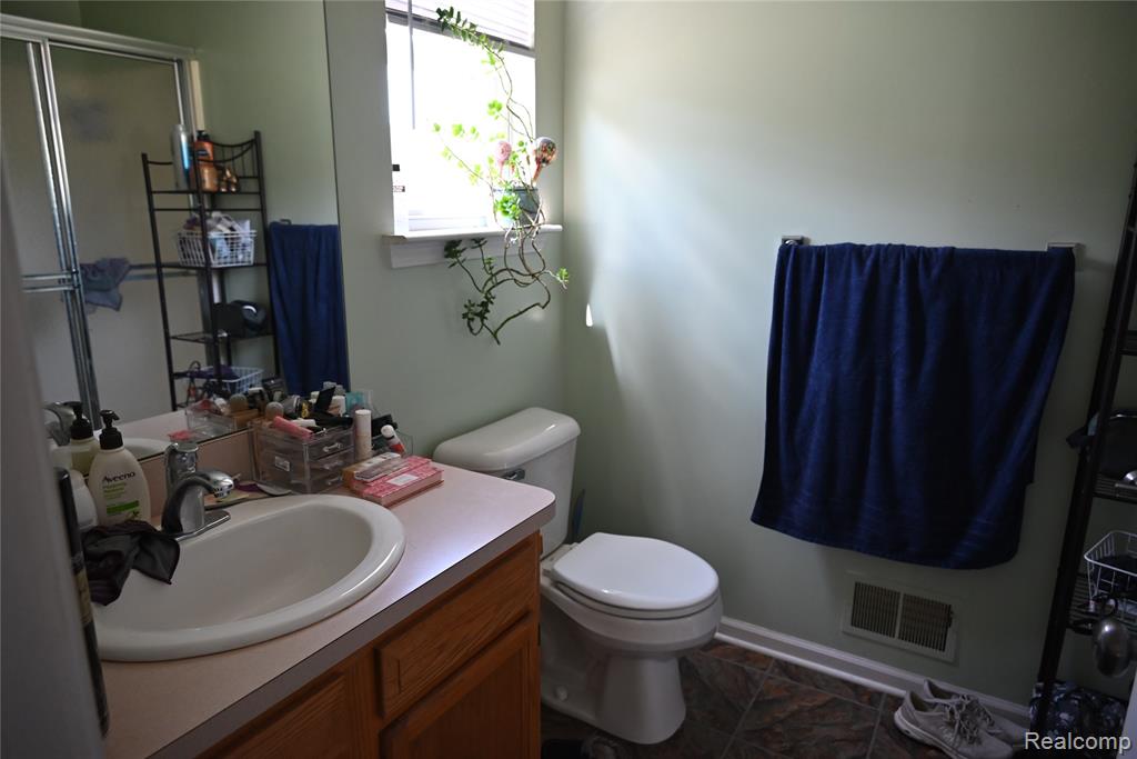 8826 Mikado Drive, Newport, MI 48166 — Photo 9