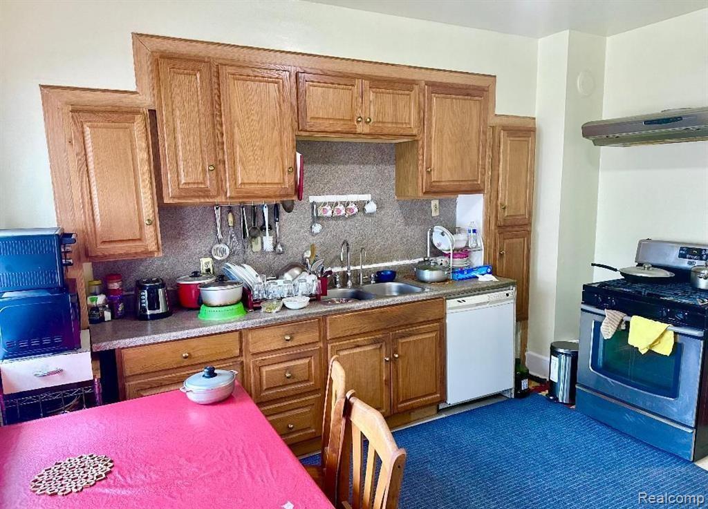 3929 Caniff Street, Hamtramck, MI 48212 — Photo 12