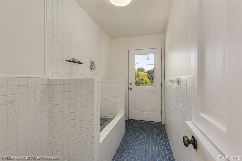 4105 Beach Road, Troy, MI 48098 — Photo 7