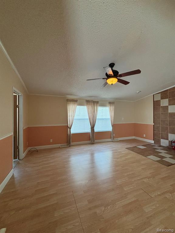 4041 #176 Grange Hall Road, Holly, MI 48442 — Photo 9
