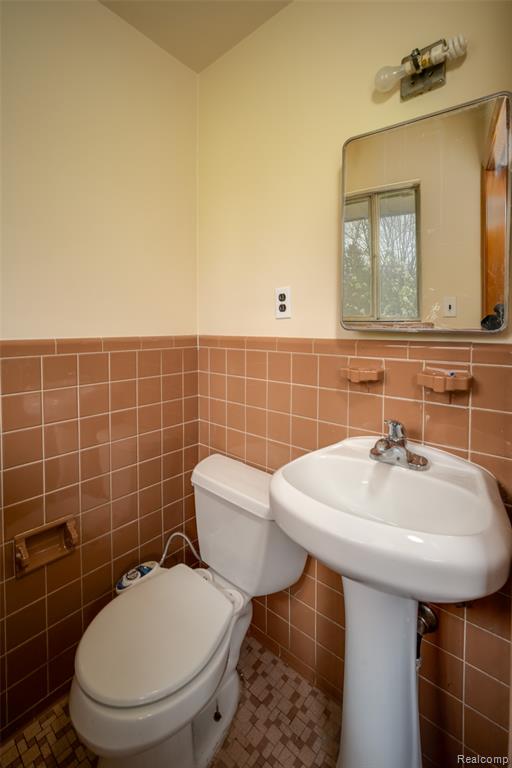 6886 E Nashway, West Bloomfield, MI — Photo 20