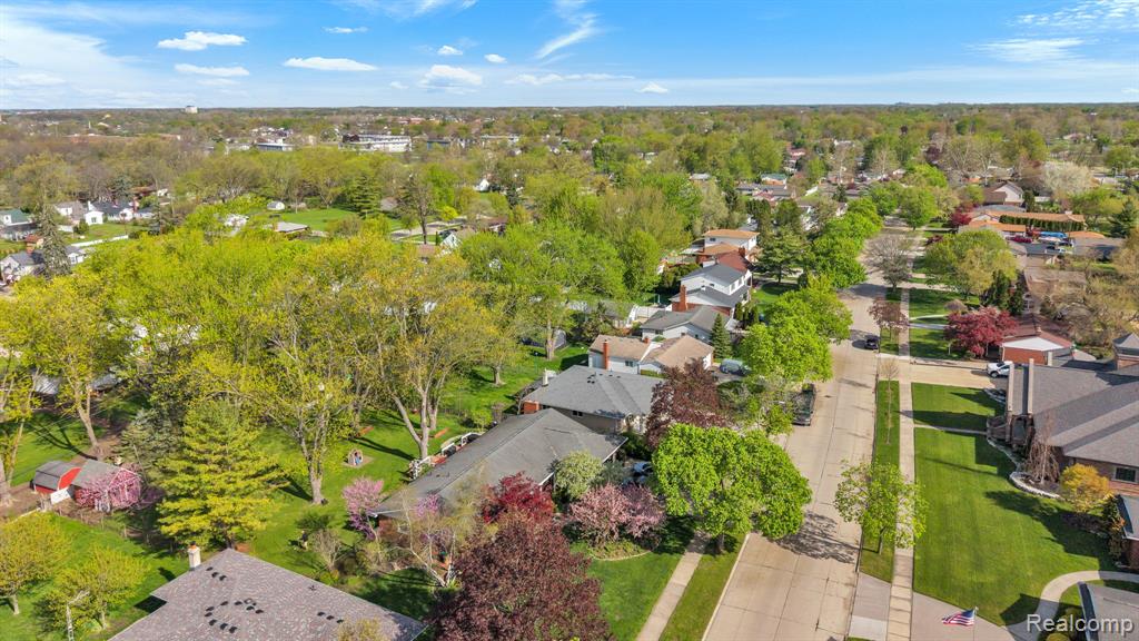 17836 Poplar Street, Riverview, MI 48193 — Photo 10