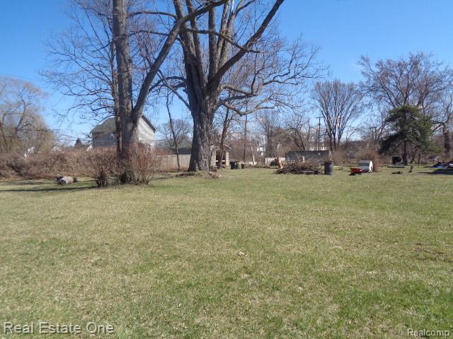 5468 Holcomb Street, Detroit, MI 48213 — Photo 26