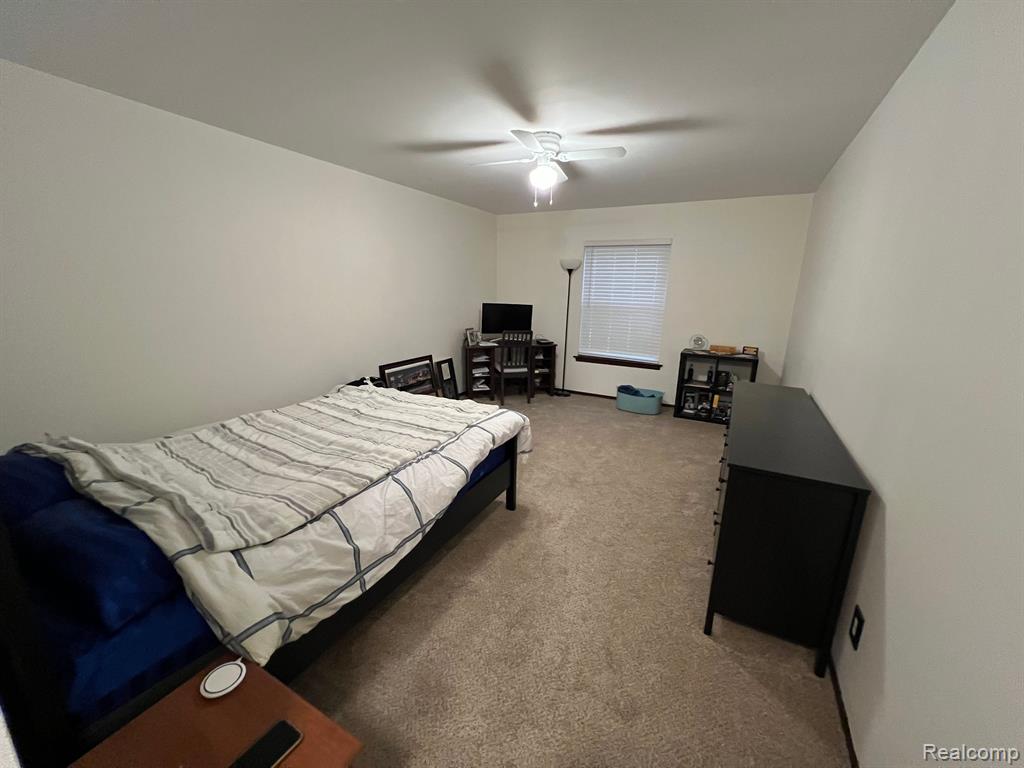 27653 W ECHO VALLEY, 210, Farmington Hills, MI 48334 — Photo 16