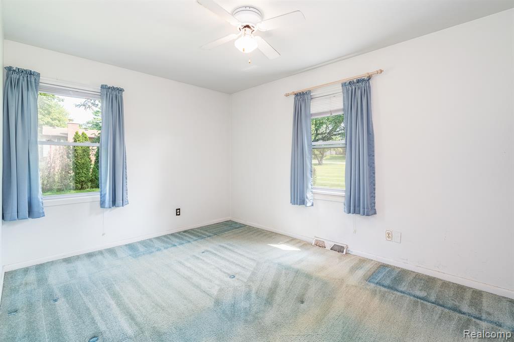 8825 N BECK Road, Plymouth, MI 48170 — Photo 20