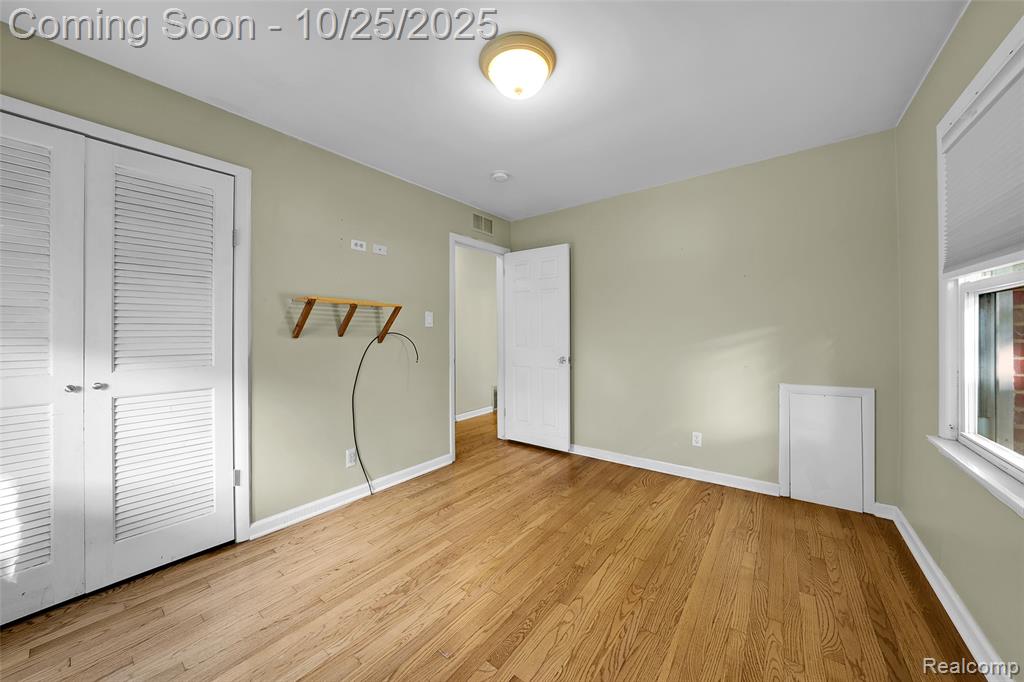 4073 Silver Birch Drive, Waterford, MI 48329 — Photo 10