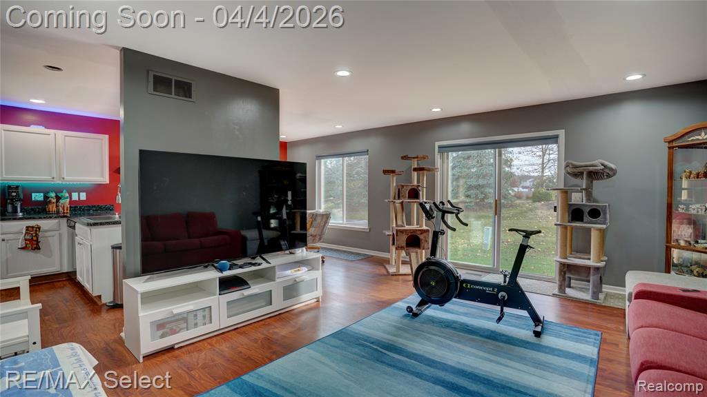 24004 Wilson Street, Grand Blanc, MI 48439 — Photo 20