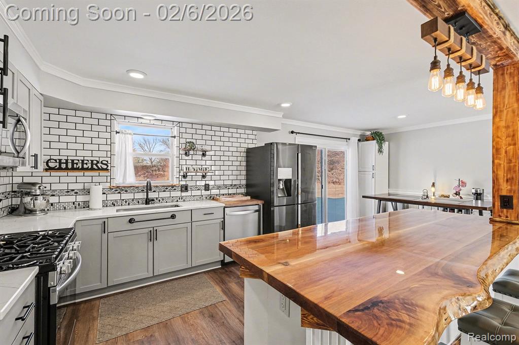 9430 Torrey Road, Grand Blanc, MI 48439 — Photo 11