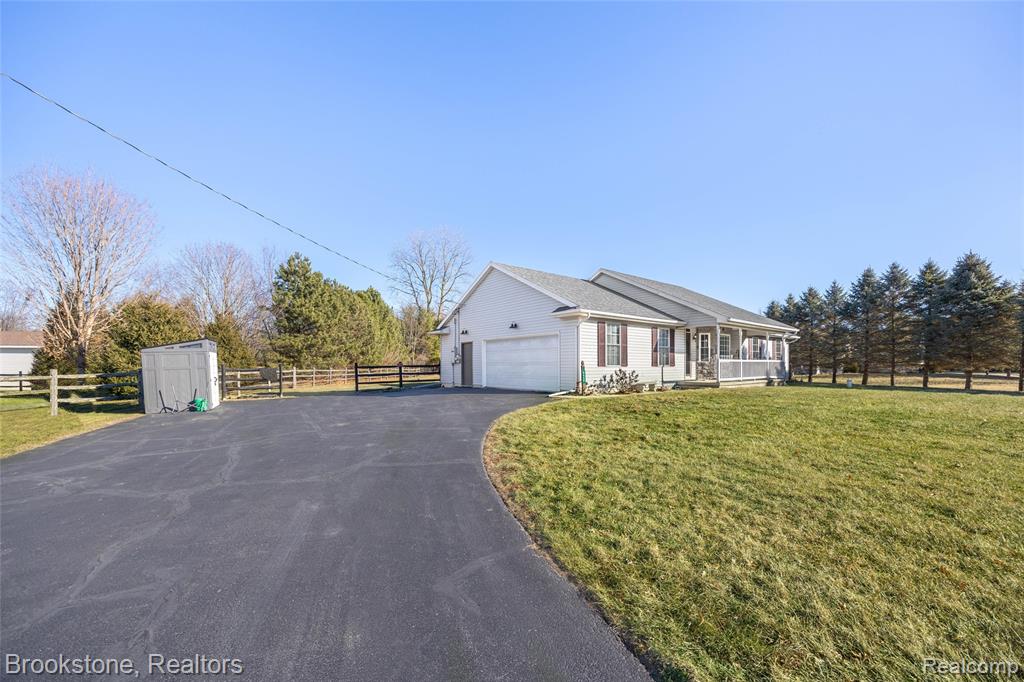 8450 Whiteford Center Road, Ottawa Lake, MI 49267 — Photo 3