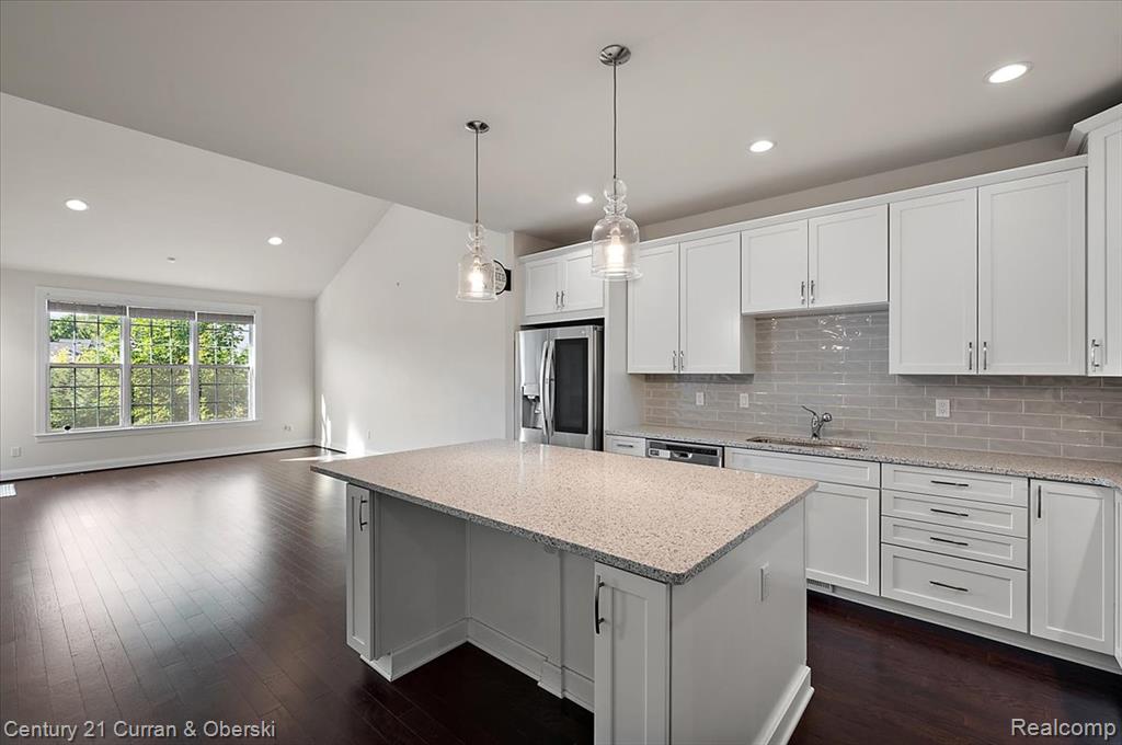 42749 Cardinal Way, Novi, MI — Photo 10