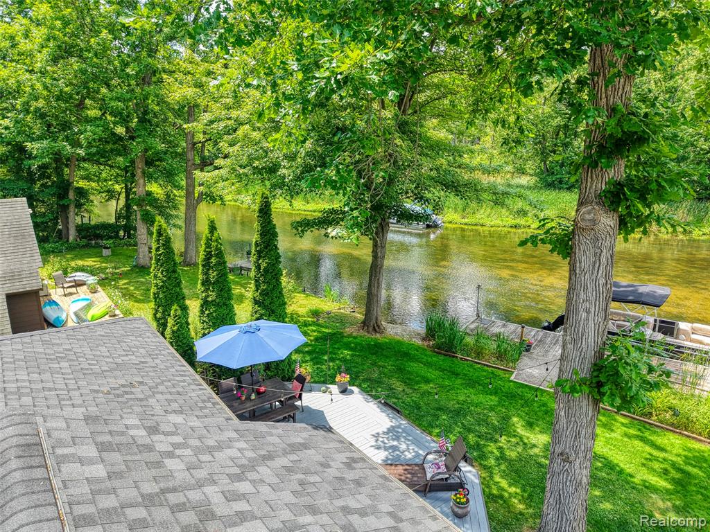 6415 Riverdale Road, Whitmore Lake, MI 48189 — Photo 36