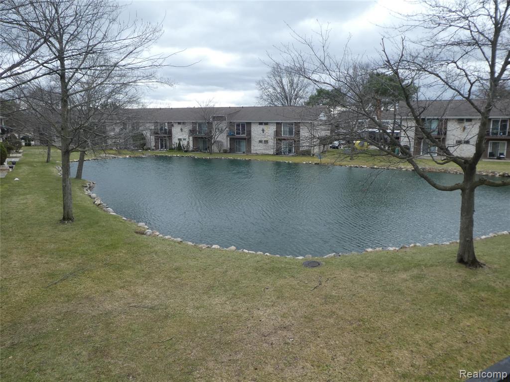 7482 Woodview Street, 4, Westland, MI — Photo 39