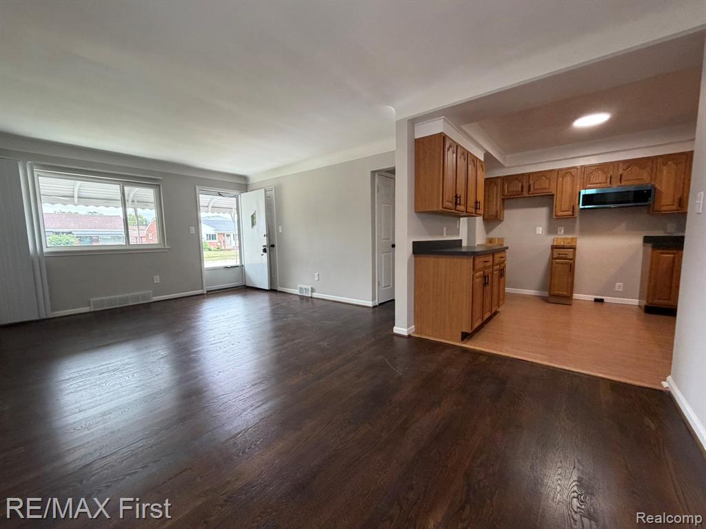 25184 Collingwood Street, Roseville, MI 48066 — Photo 10