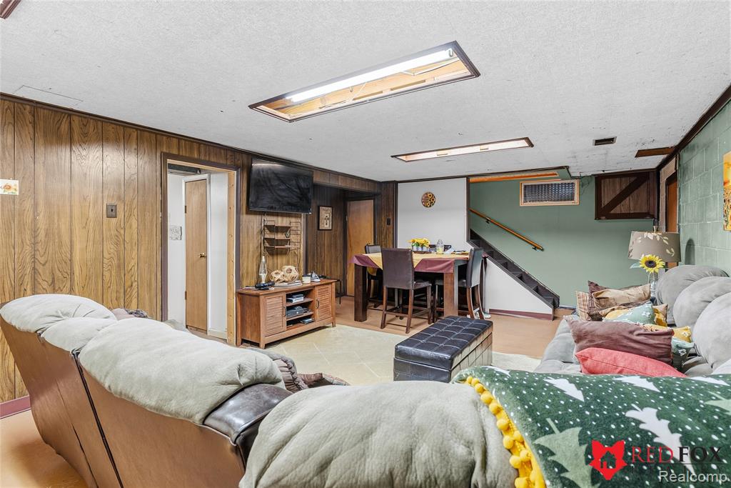 2379 Hialeah Drive, Flint, MI 48507 — Photo 28