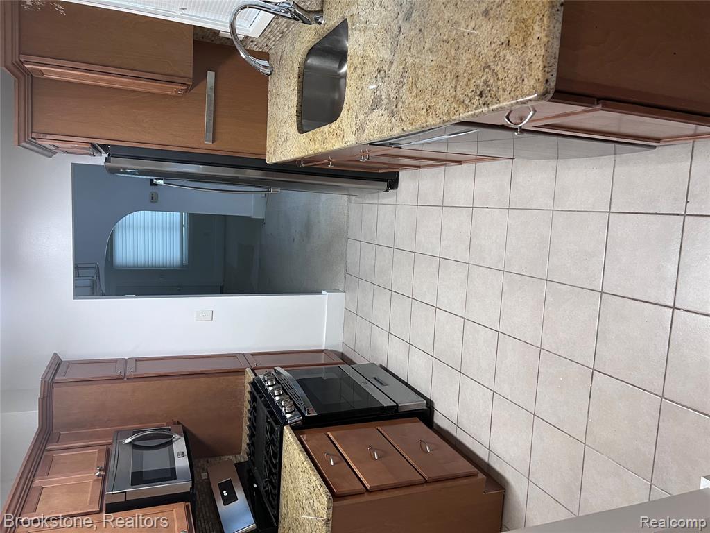 441 W Troy Street, Ferndale, MI 48220 — Photo 5