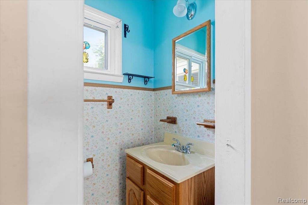 6161 ASCENSION Street, Clarkston, MI 48348 — Photo 14