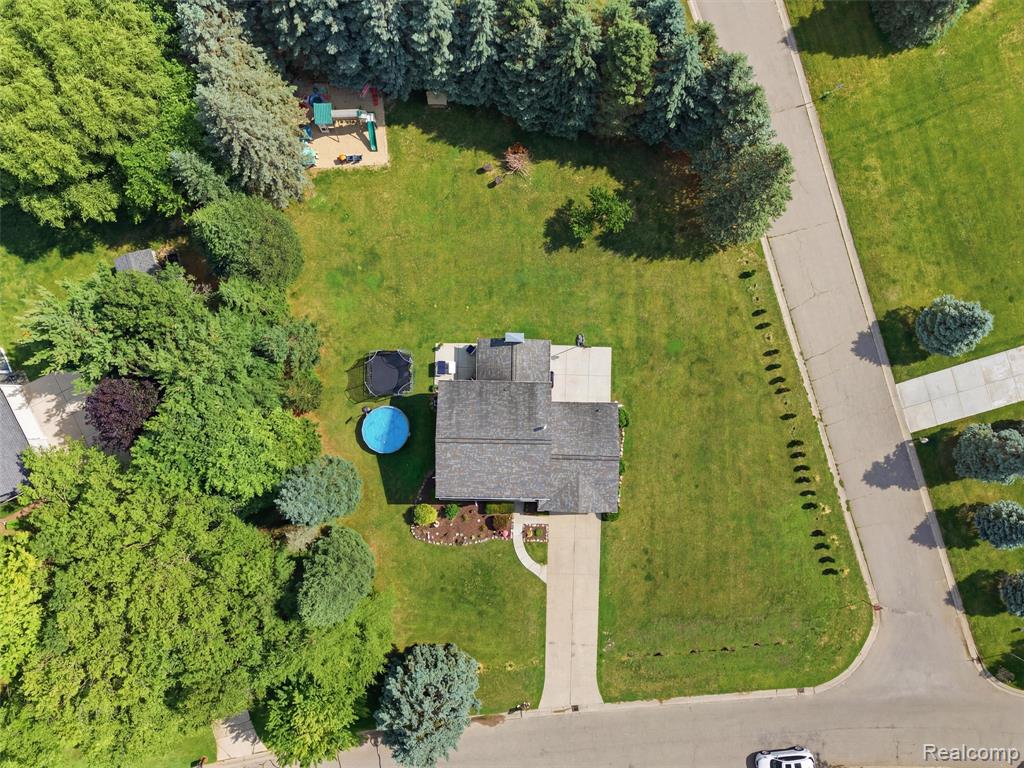4040 Taggett Lake Drive, Highland, MI — Photo 29