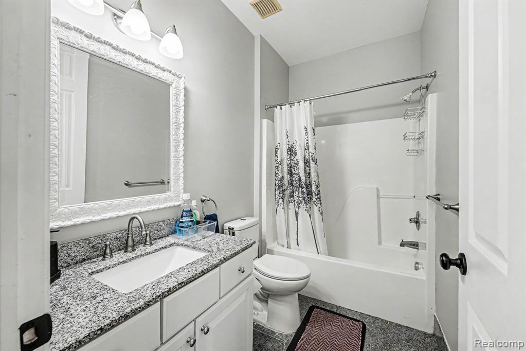644 Constitution Street, Canton, MI 48188 — Photo 21