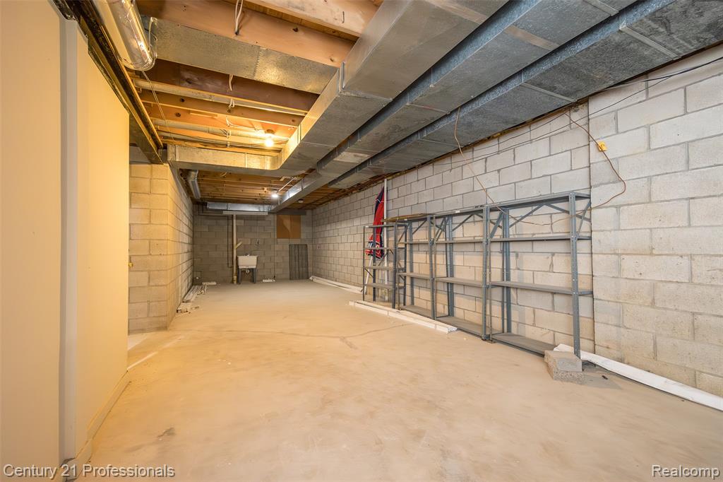 9095 S Saginaw Road, 5, Grand Blanc, MI 48439 — Photo 81
