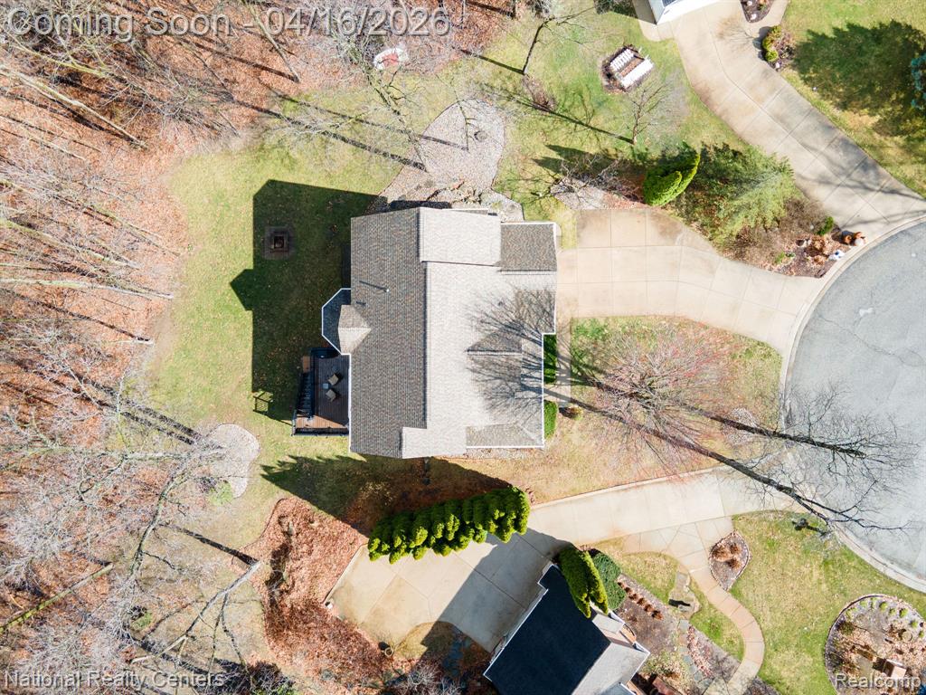 10219 Mill Pointe Drive, Goodrich Vlg, MI — Photo 47