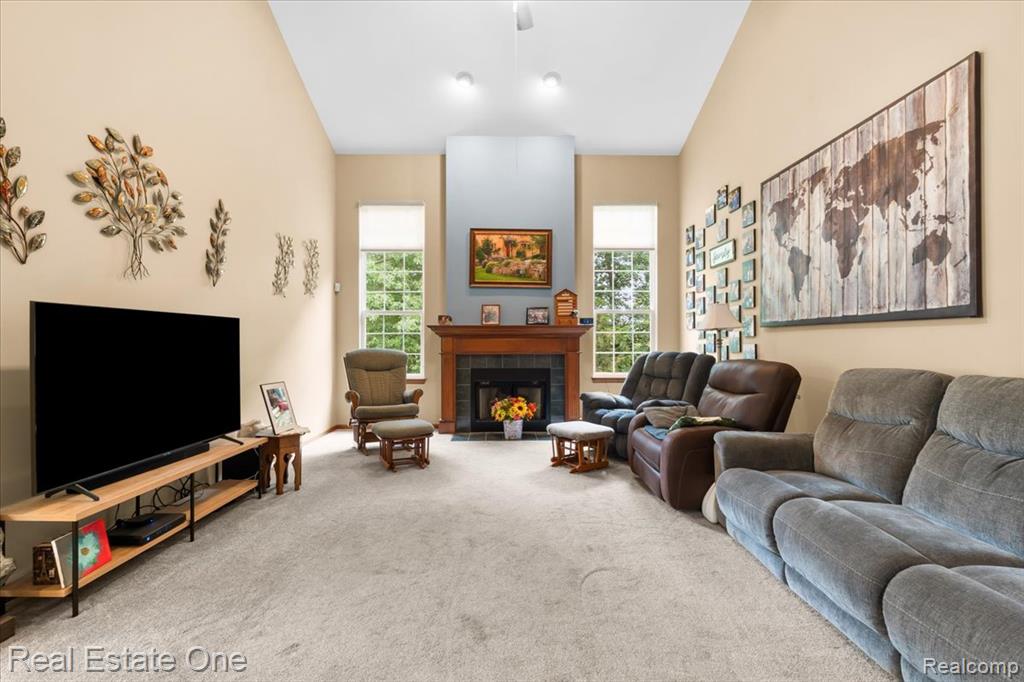 9952 Tioga Trail, Pinckney, MI 48169 — Photo 7