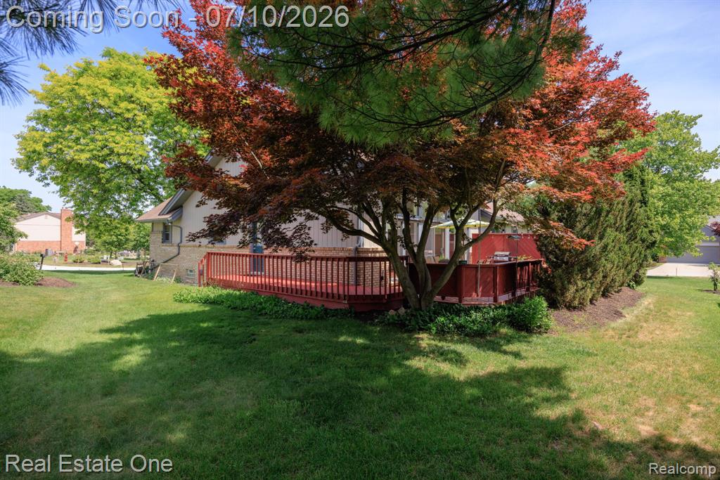 986 River Bend Drive, Rochester Hills, MI 48307 — Photo 27