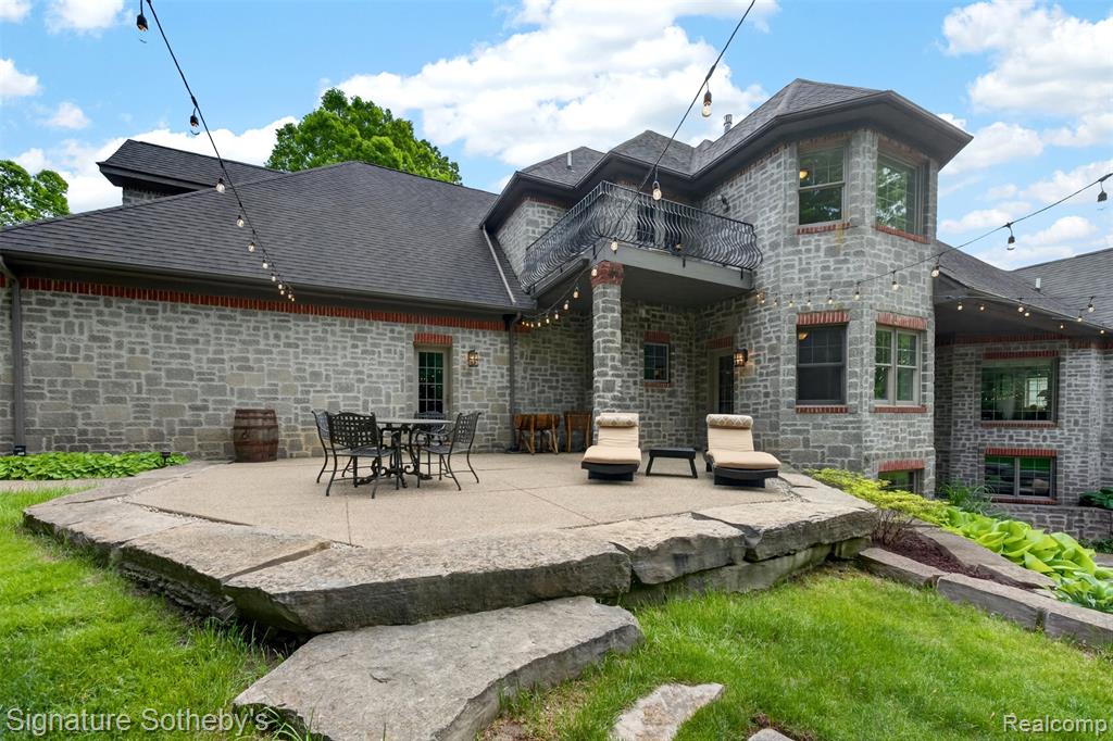 900 Hill Hollow Lane, Milford, MI 48381 — Photo 37