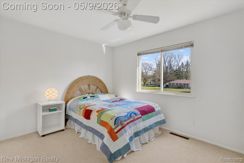 4291 HallMark Court, Flint, MI 48532 — Photo 35