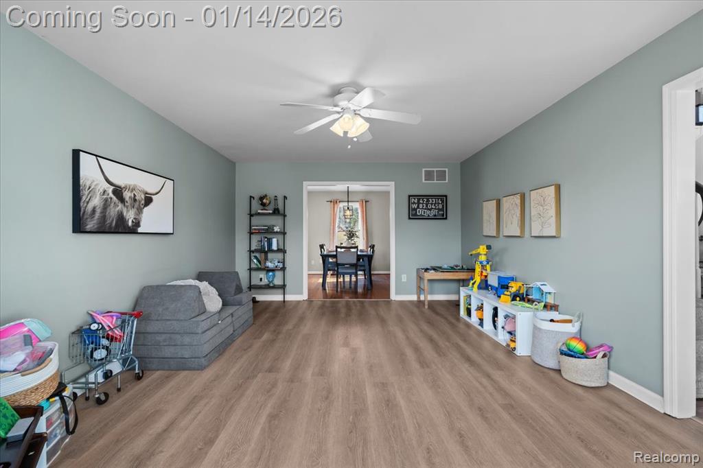 18320 Walnut Lane, Gregory, MI 48137 — Photo 8