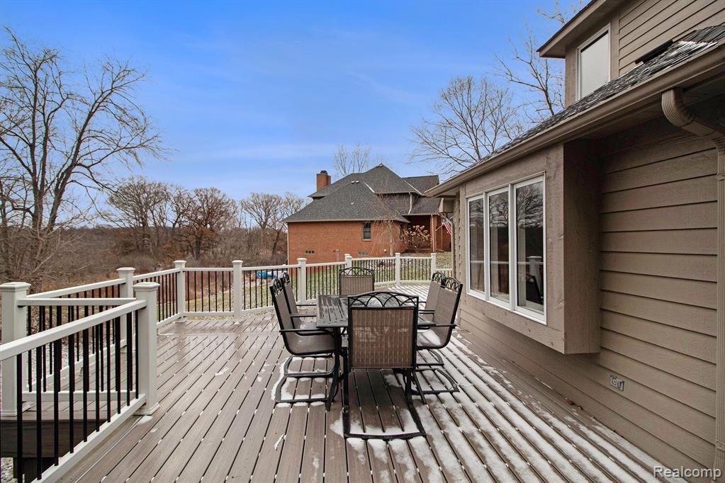 4859 WINDSWEPT Drive, Milford, MI 48380 — Photo 6
